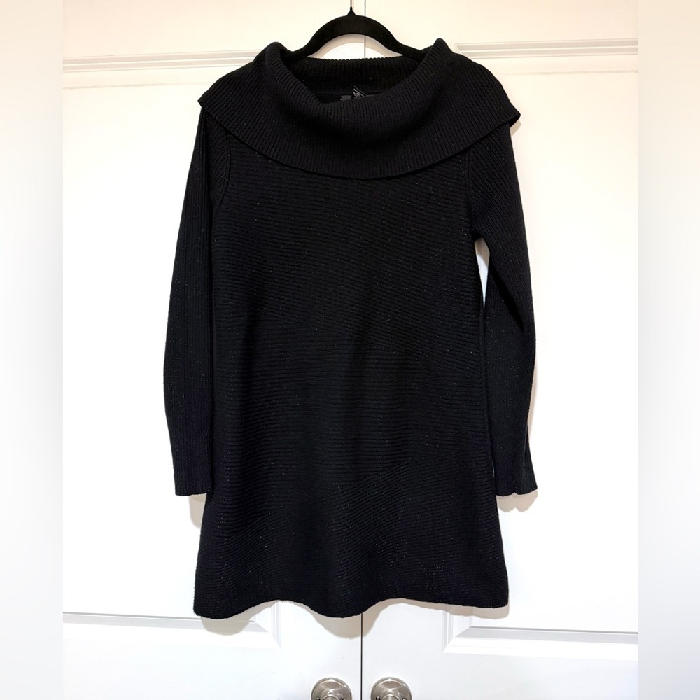 Alfani cowl neck Black & metallic Sweater/ tunic/dress like new sz M